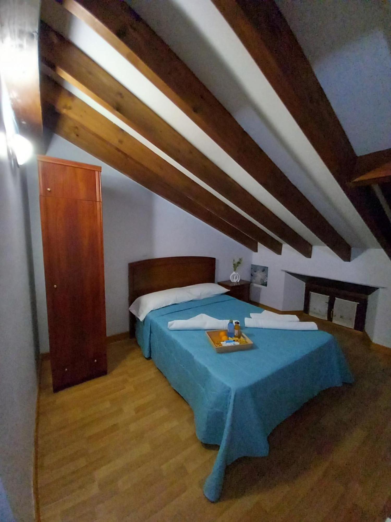 Hosteria Rio Negro Bárcena de Cicero Kültér fotó