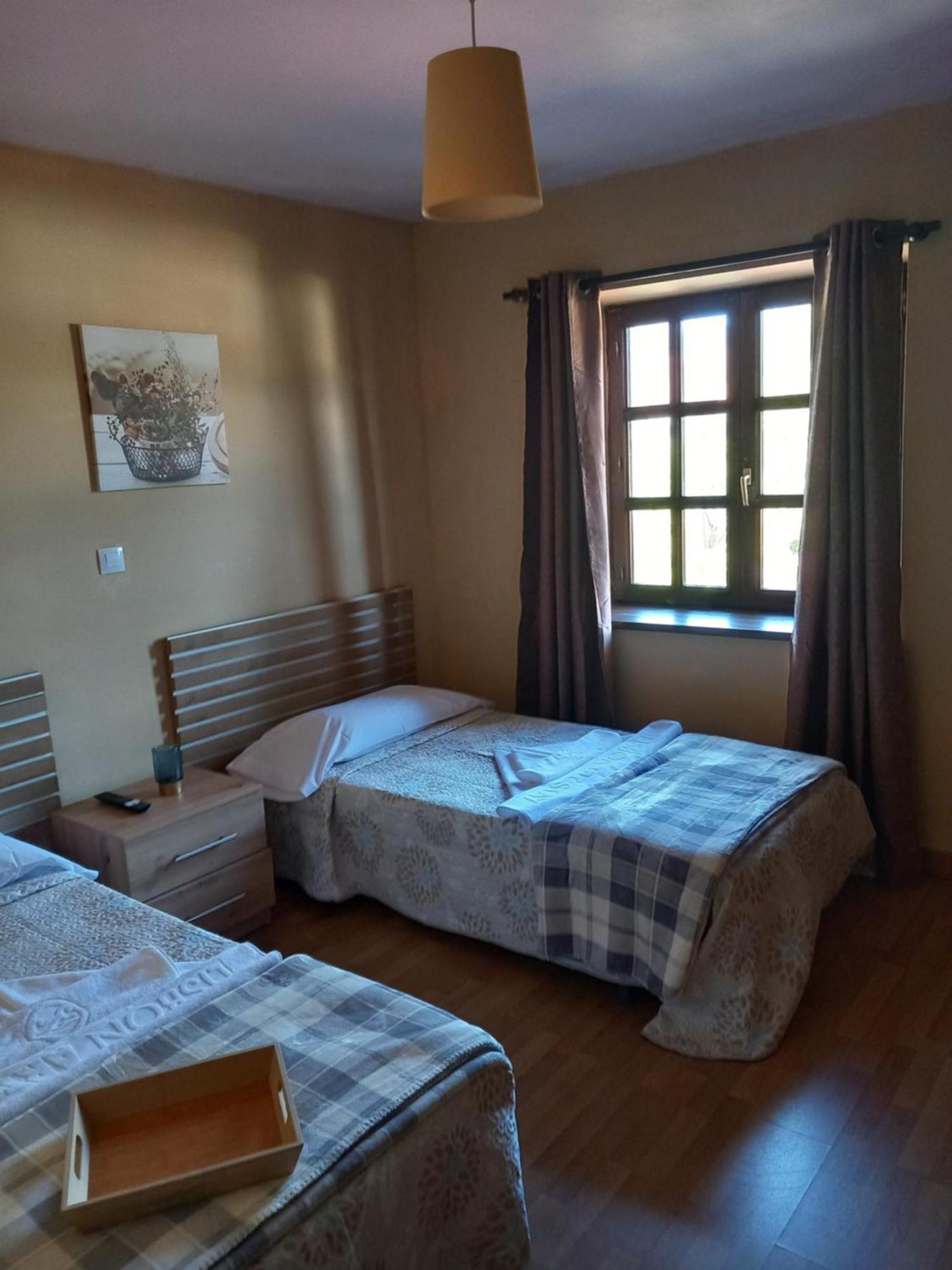 Hosteria Rio Negro Bárcena de Cicero Kültér fotó